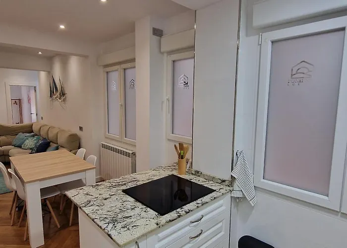 Poniente Luxury - 3 Hab - Wifi - Vut-5189-as